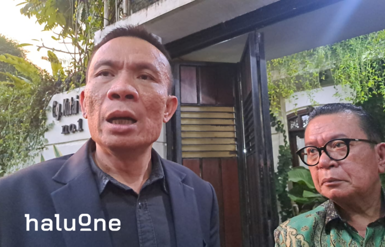 Rismon-Sianipar-Minta-Maaf-ke-Jokowi